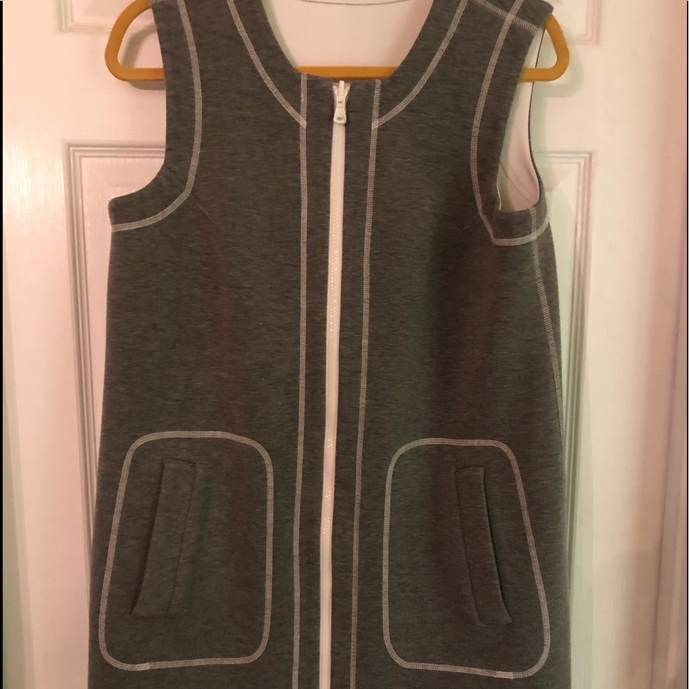 Reversible vest